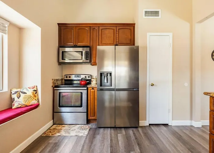 Holiday home 3b With Pool For Groups Near Stadium And Entertainment Glendale