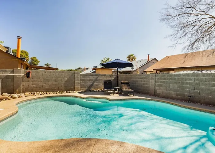 Holiday home 3b With Pool For Groups Near Stadium And Entertainment Glendale